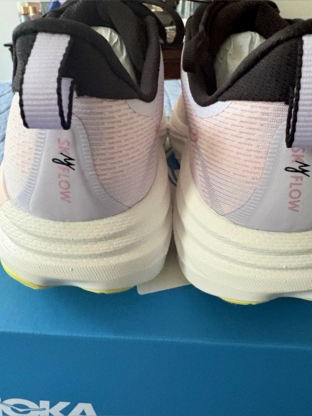 Hoka 💅 Skyflow Running Jogging Athletic Shoes Pink Twilight 1155113 SLWC NEW - Picture 6 of 12